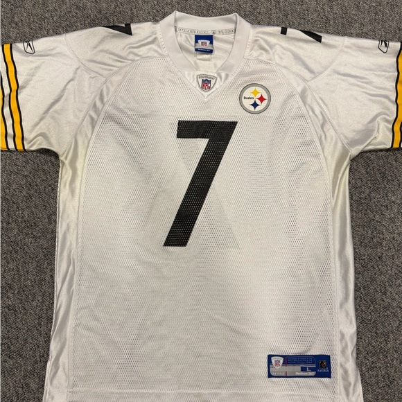 Steelers Ben Roethlisberger Jersey - Picture 2 of 9